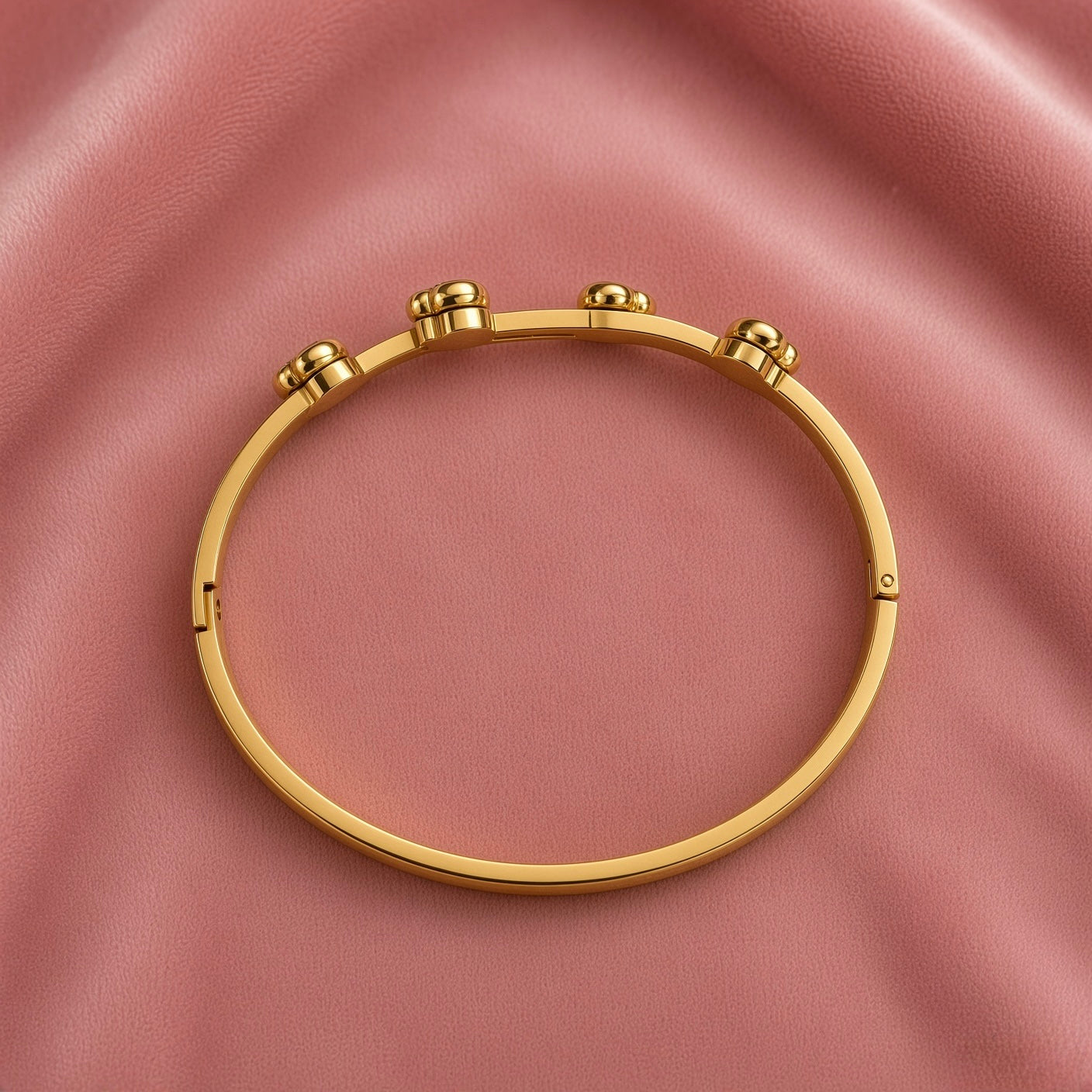 18K Gold-Plated Heart Stone Bracelet